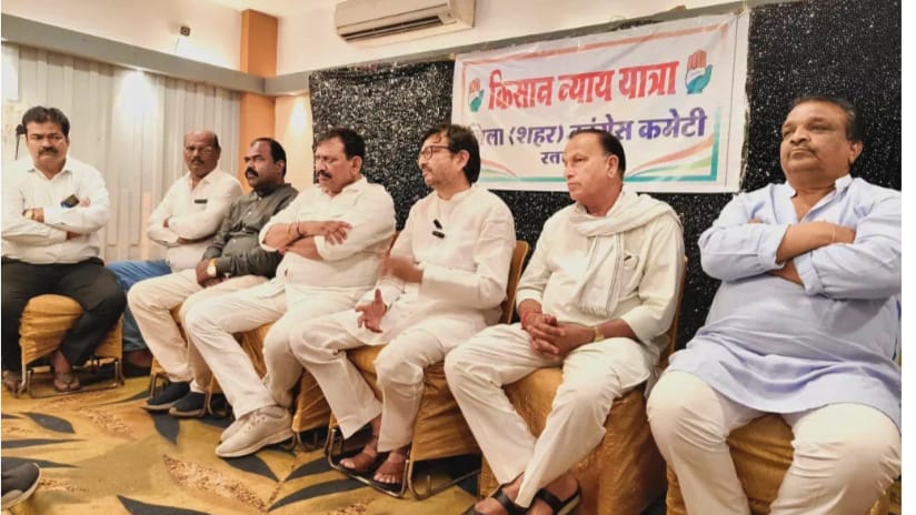 प्रदेश कांग्रेस के आह्वान पर किसान ट्रेक्टर रैली